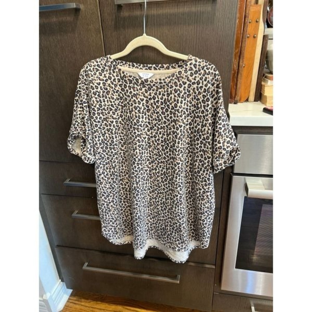Crown‎ & Ivy leapard tunic shirt XL